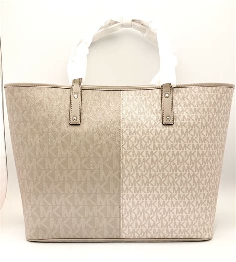 Michael Kors Carter Signature Logo Semi Lux Large Open Tote 